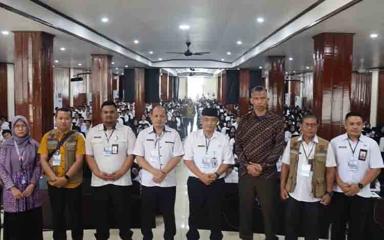 Asisten Administrasi Umum Tinjau Pelaksanaan Seleksi Penerimaan CPNS Seruyan
