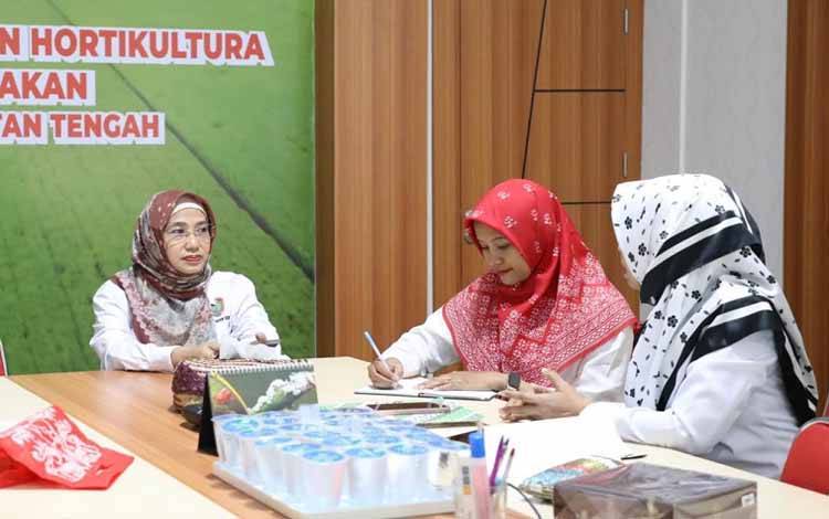 Pertemuan Virtual TPHP Kalteng dan Kontingen Jateng, Bahas Persiapan MTQ VII KORPRI Nasional 2024