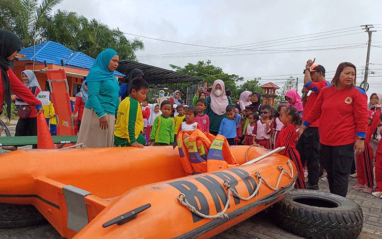 Ratusan Anak Usia Dini Antusias Ikuti Edukasi Kebencanaan BPBD Kotim