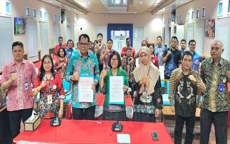 Dislutkan dan BPS Kalteng Tanda Tangani Nota Kesepahaman
