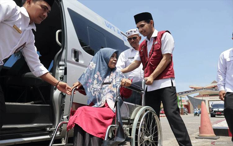 Wamenag Sebut Penerbitan Visa Ziarah Seminggu Jelang Musim Haji Ambigu