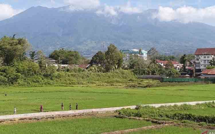 Badan Geologi: Aktivitas Gunung Marapi Alami Peningkatan
