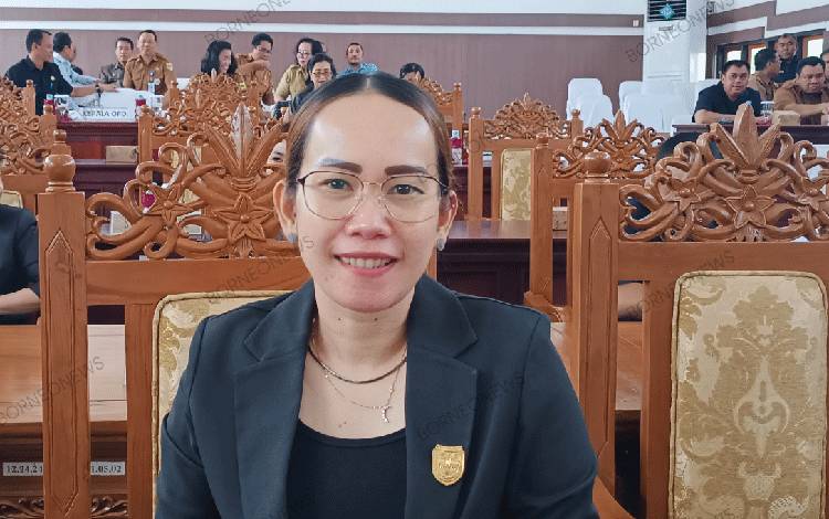 DPRD Gunung Mas Ajak Pemilih Pemula Melek Politik