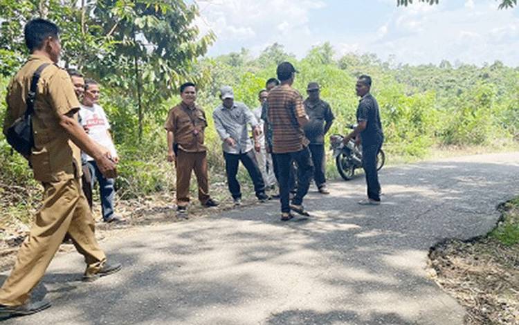 Anggota DPRD Bartim dari PSI Reses di Tiga Kecamatan, Infrastruktur jadi Aspirasi Utama