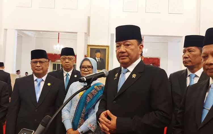 Menko Polkam: Kenaikan UMP Harus Diperhitungkan dengan Tepat