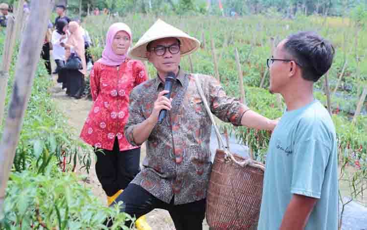 Mendes PDT Ingin Perusahaan Swasta Bersinergi Atasi Kemiskinan di Desa
