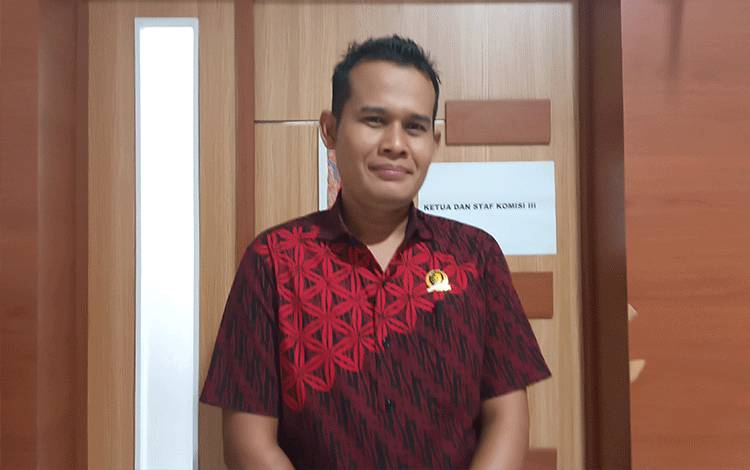 Dede Ardiansyah Ajak Masyarakat Palangka Raya Terapkan Pola Hidup Sehat di Hari Kesehatan Nasional