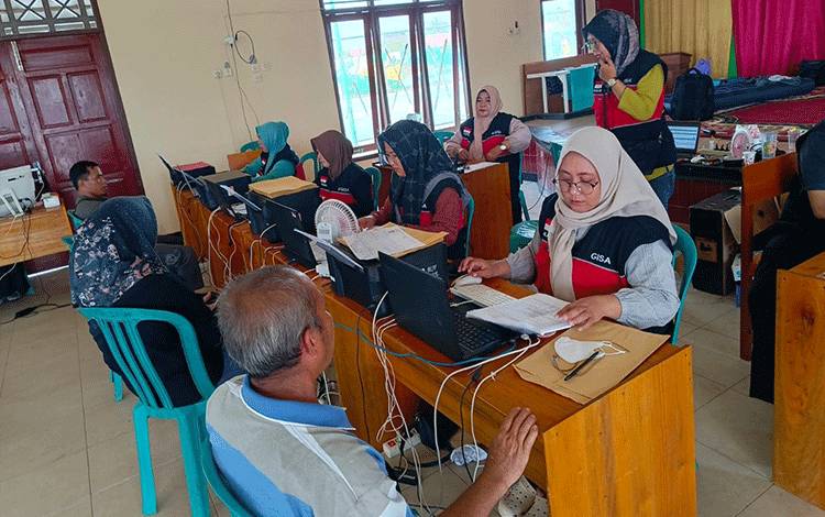 Disdukcapil Seruyan Gelar Layanan Jemput Bola di Seruyan Tengah
