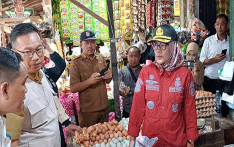 Pemko Palangka Raya Perketat Pengawasan Harga dan Ketersediaan Bahan Pokok Jelang Nataru
