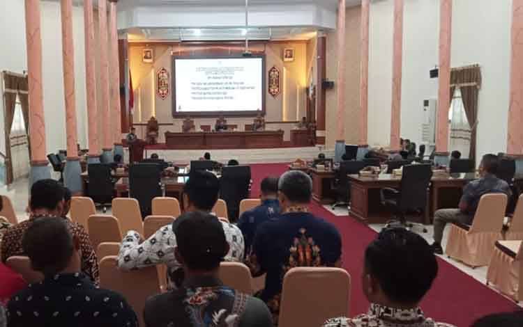 Pemkab Sukamara Sampaikan Raperda tentang Perseroan Terbatas Bank Perekonomian Rakyat Artha Sukma