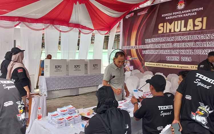 KPU Kapuas Gelar Simulasi Mantapkan Teknis Pemungutan dan Penghitungan Suara di Pilkada