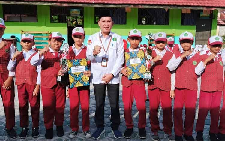 MIN 5 Palangka Raya Juara IV di Turnamen Futsal Madrasah