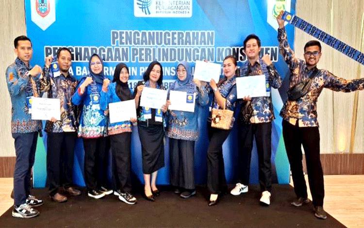 Barut Raih Penghargaan Perlindungan Konsumen 2024, Tunjukkan Kemajuan di Kategori Pasar Tertib Ukur