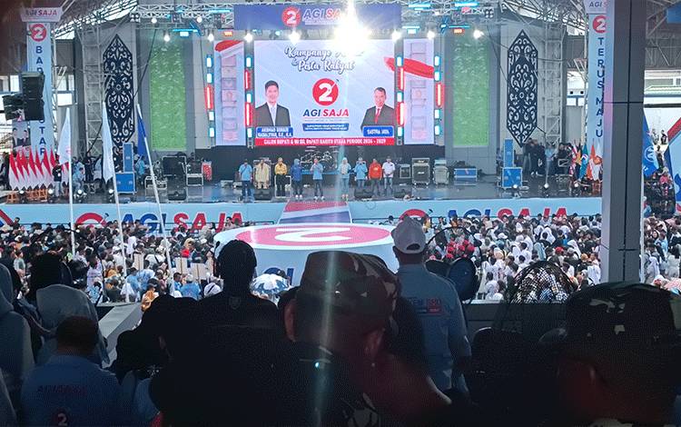 Tiara Batara Muara Teweh Dipenuhi Pendukung Agi-Saja