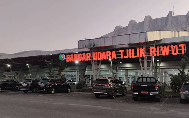 Dampak dan Solusi Ditawarkan untuk Penurunan Frekuensi Penerbangan di Kalteng