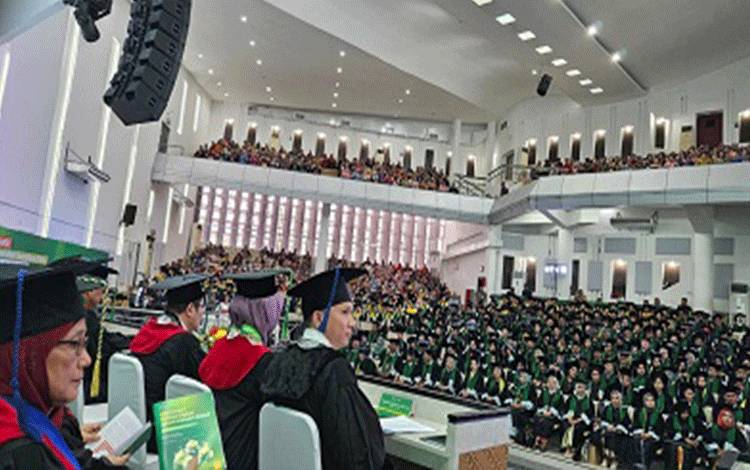 Wisuda Lulusan USU Periode I Tahun 2024/2025: Memahami Budaya Digital dalam Industri Global