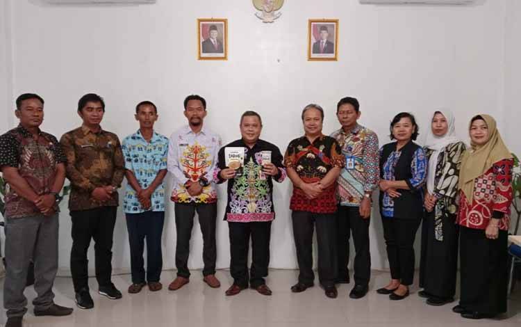 Bappedalitbang Kobar Dorong Pengembangan Gula Semut Nipah, Dongkrak Ekonomi Desa Berbasis Potensi Green Economy