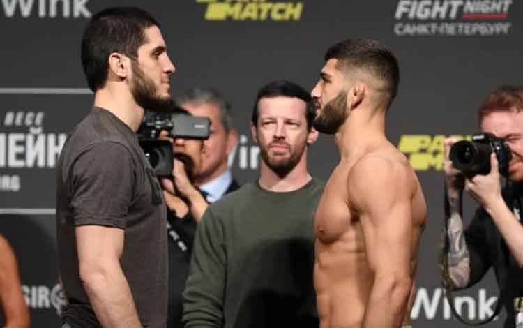 Islam Makhachev Hadapi Tsarukyan untuk Pertahankan Gelar pada UFC 311