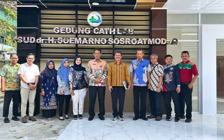 Kunjungan Monev Tim Kemenkes RI ke RSUD Kapuas Terkait Layanan KJSU dan KIA