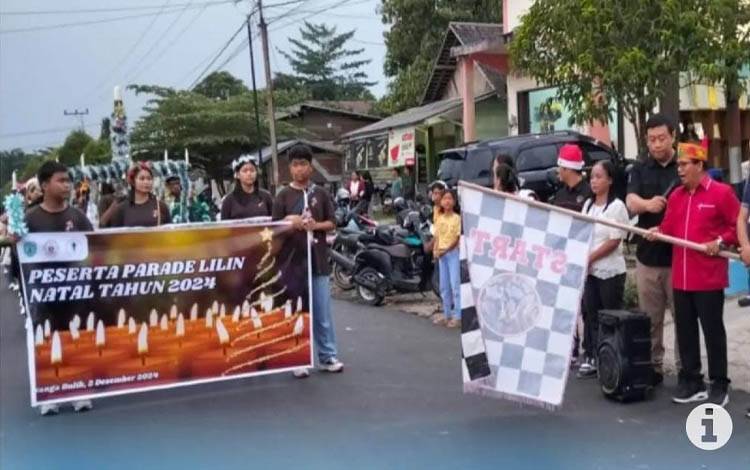 Parade Lilin Natal Gereja Sambut Natal 2024 di Lamandau