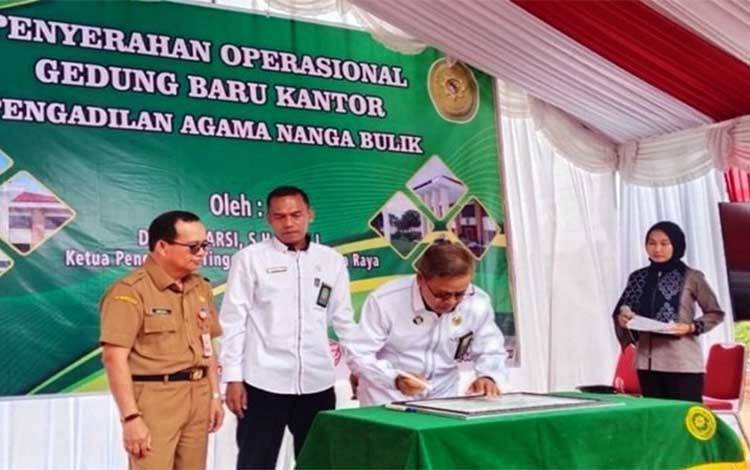 Penyerahan Gedung Baru Pengadilan Agama Nanga Bulik