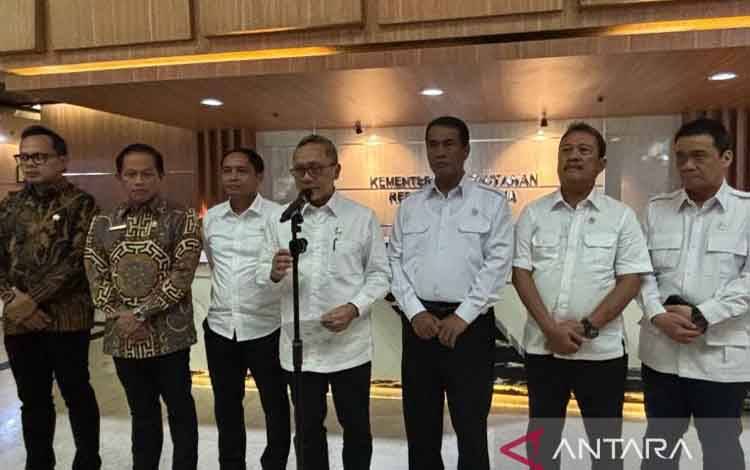 Menko Pangan: Beras, Gula, Jagung dan Garam Konsumsi Tak Lagi Impor