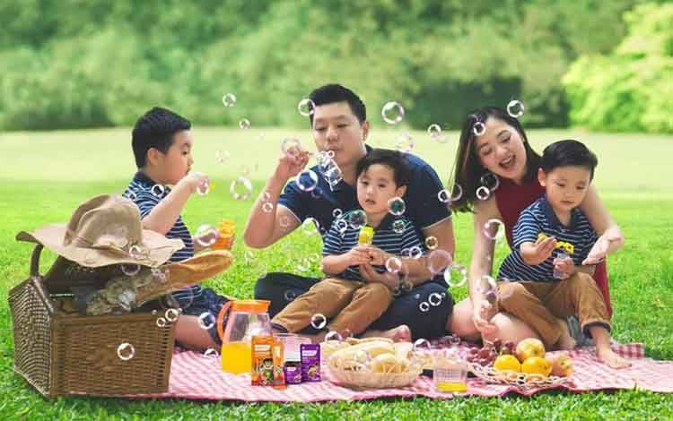 Kiat Bantu Anak Mempunyai Lingkungan Pertemanan yang Positif