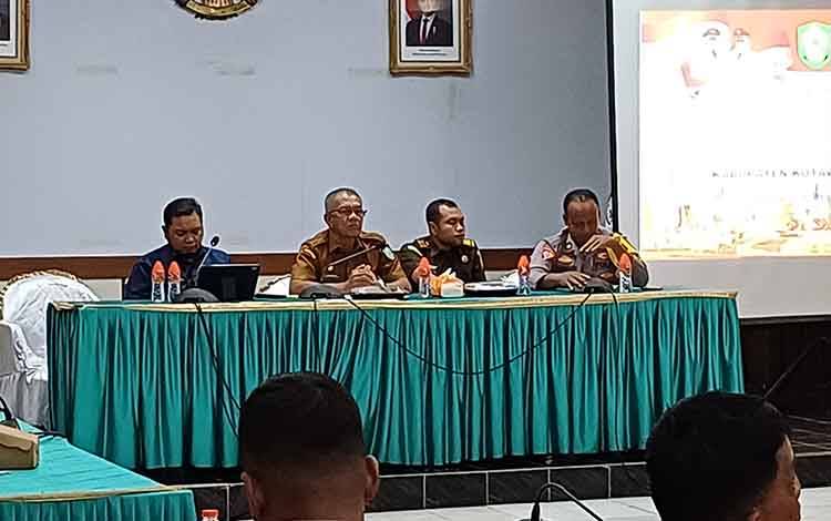 Jelang Nataru, Pemkab Kotim Pastikan Stok Sembako Aman