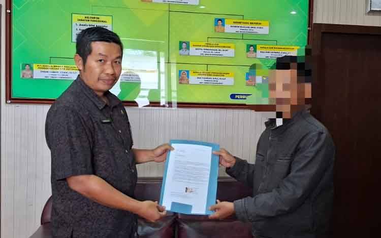 Suami Sah Laporkan Oknum ASN Kecamatan Baamang yang Diduga Selingkuh ke BKPSDM Kotim