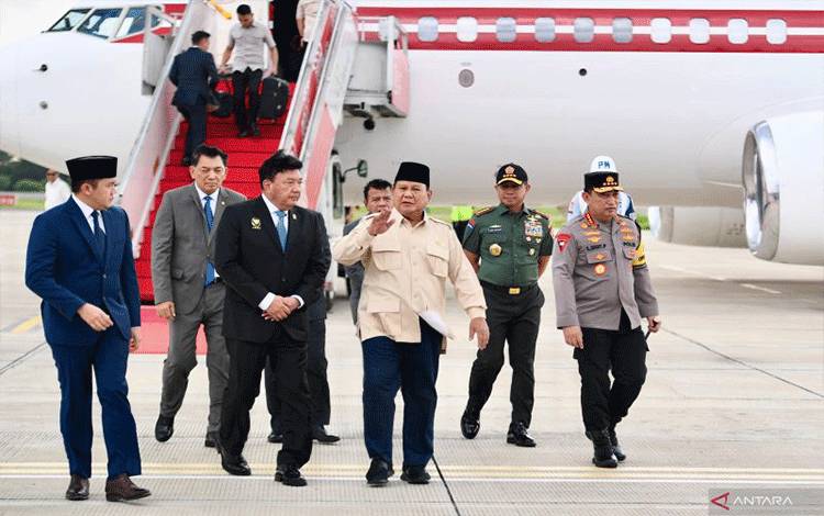 Presiden Prabowo Langsung Gelar Ratas Soal Nataru Usai Tiba Dari Mesir