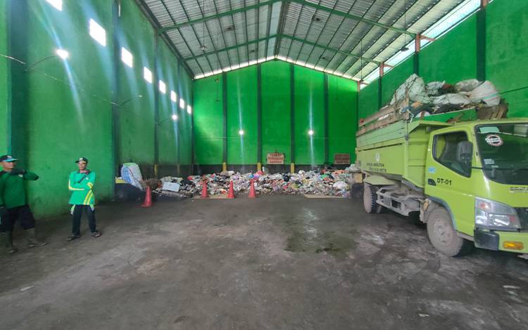Delapan Depo Sampah Hanya Satu yang Kondisinya Bagus di Sampit