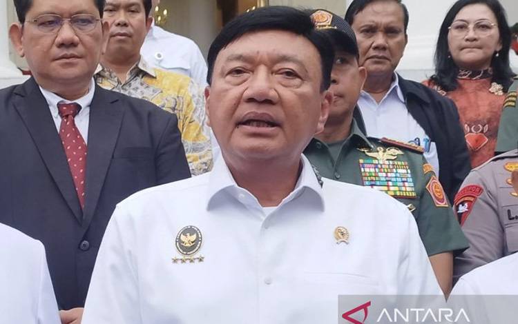 Menkopolkam Pastikan Libur Natal-Tahun Baru Aman Usai Cek Keramaian