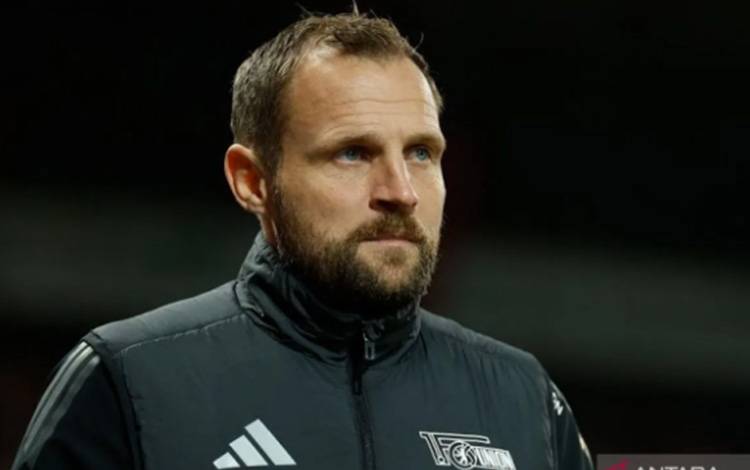 Union Berlin Pecat Bo Svensson