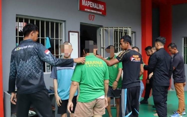 Razia Insidentil di Lapas Palangka Raya Cegah Gangguan Kamtib