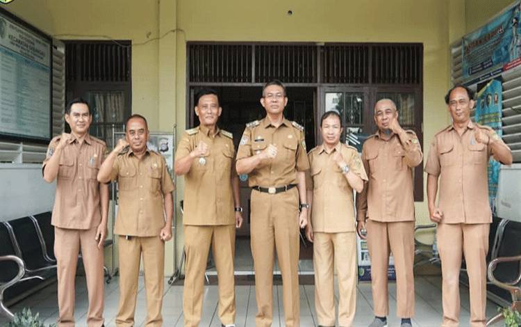 Pj Wali Kota Palangka Raya Kunjungi Kantor Kelurahan Kalampangan dan Kecamatan Sabangau
