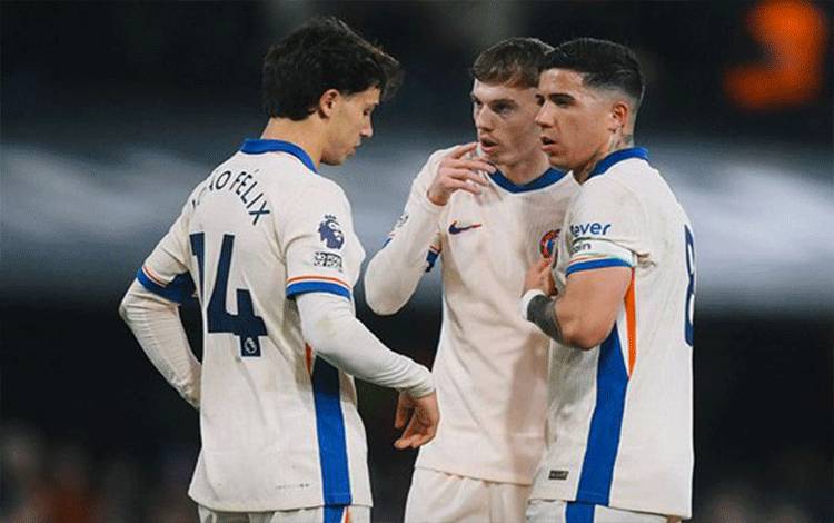 Ipswich Tundukkan Chelsea 2-0, Villa Ditahan Imbang Brighton 2-2