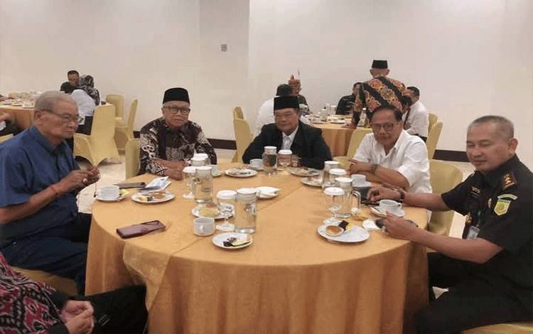 Optimisme Dunia Usaha dan Investasi di Tahun 2025