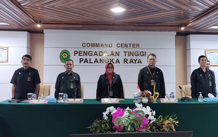 Pengadilan Tinggi Palangka Raya Evaluasi Kinerja