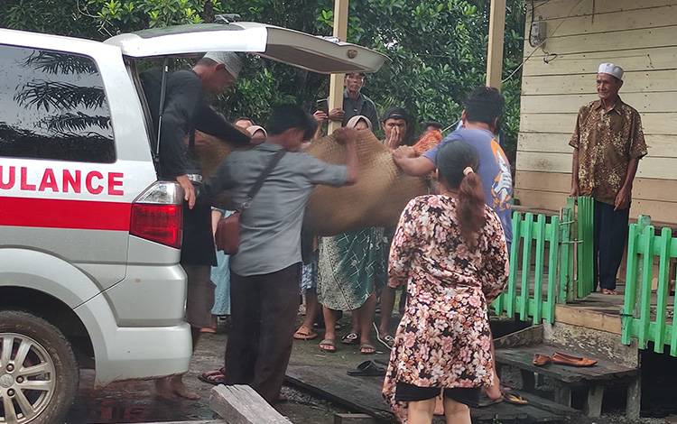 Ibu dan Anak di Desa Tabiku Tenggelam di Danau Sembuluh
