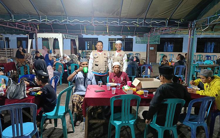 Rest Area Masjid Ar-Rahman di Tamiang Layang Dipadati Jemaah Haul Guru Sekumpul