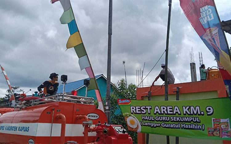 Dukung Rest Area Jemaah Haul Abah Guru Sekumpul, BPBD Kapuas Suplai Air Bersih dan Logistik