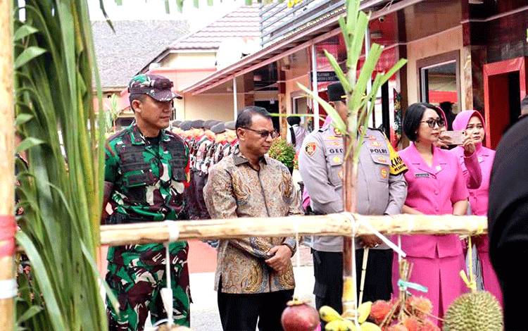 Dandim 1013 Muara Teweh Hadiri Penyambutan Kapolres Baru