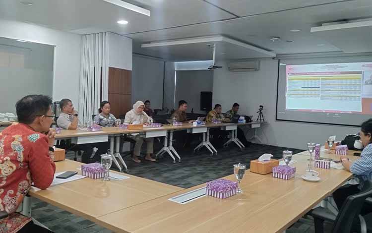 OJK Kalteng Ajak Awak Media Saksikan Konferensi Pers Hasil Rapat Dewan Komisioner Bulanan Desember 2024