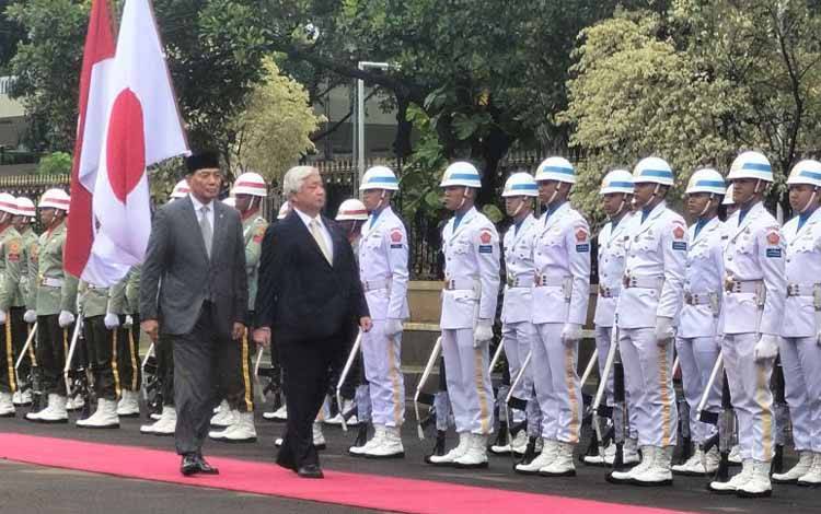 Menhan Bahas Kerja Sama Pertukaran Teknologi Militer dengan Jepang