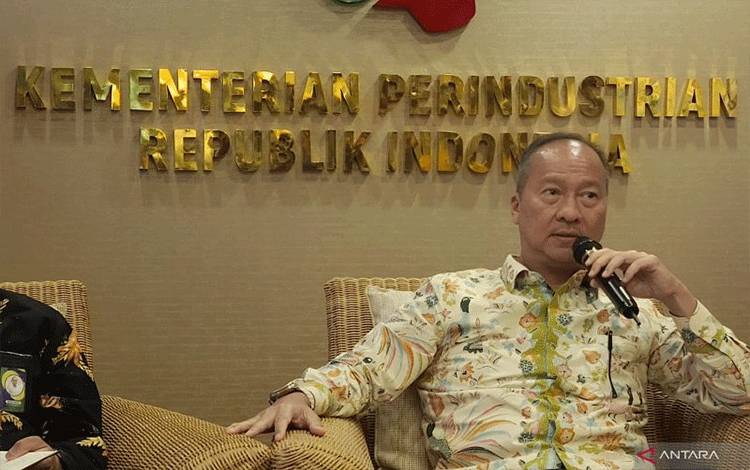 Menperin Punya Dasar Jatuhkan Sanksi Bagi Apple Soal Utang Investasi