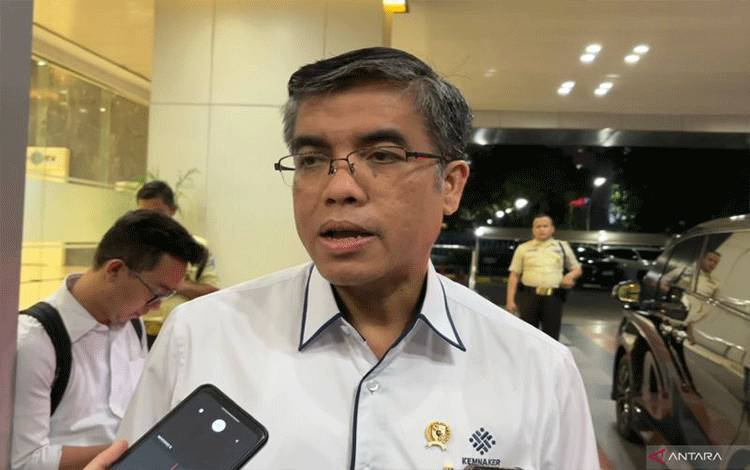 Menaker Ungkap Kenaikan Usia Pensiun Masih Berdasarkan PP No.45/2015