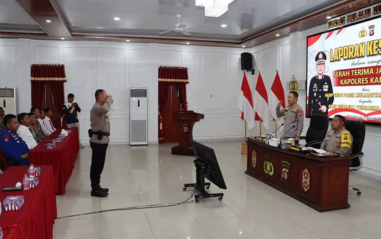 Laporan Kesatuan Jadi Salah Satu Rangkaian Sertijab Kapolres Kapuas