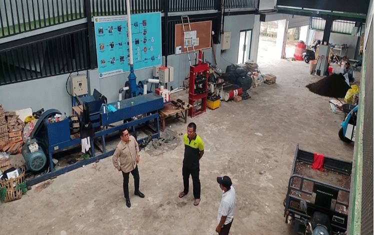 DLH Palangka Raya Optimalkan Operasional Pusat Daur Ulang di Jalan Wortel