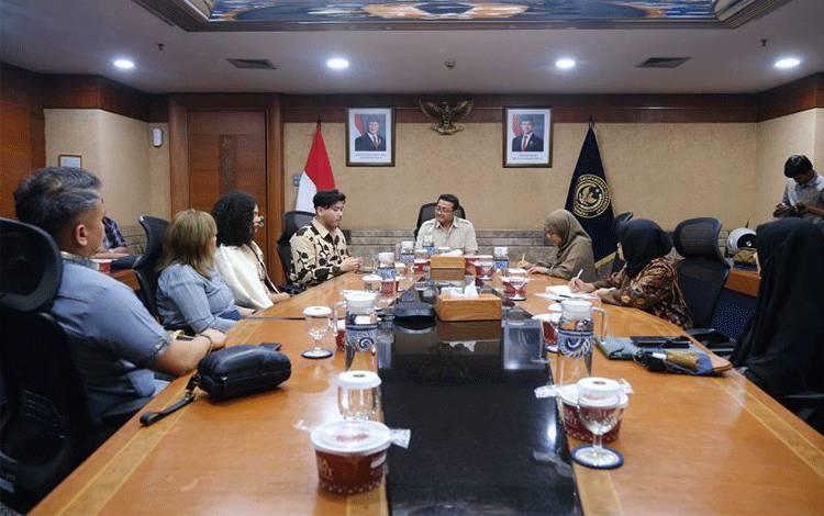Kemenekraf Dukung Promosi Fesyen Indonesia di New York Fashion Week