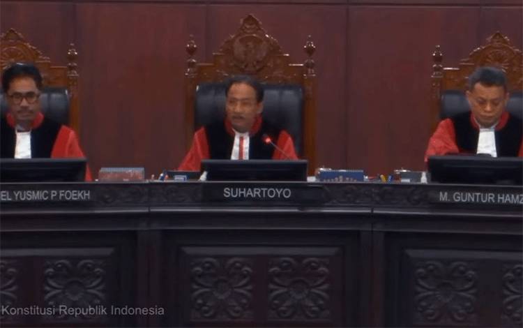 Sidang Perdana PHPU Pilkada Palangka Raya di MK Dinilai Ada Kejanggalan Poin Permohonan